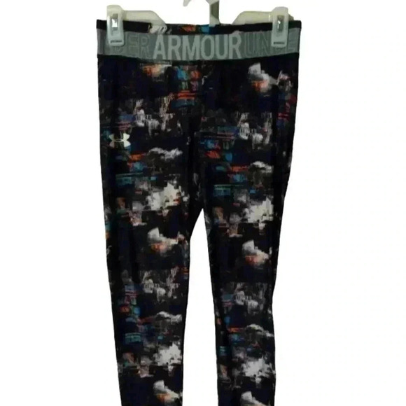 Under Armour Other - Under armour heat gear leggings women's small